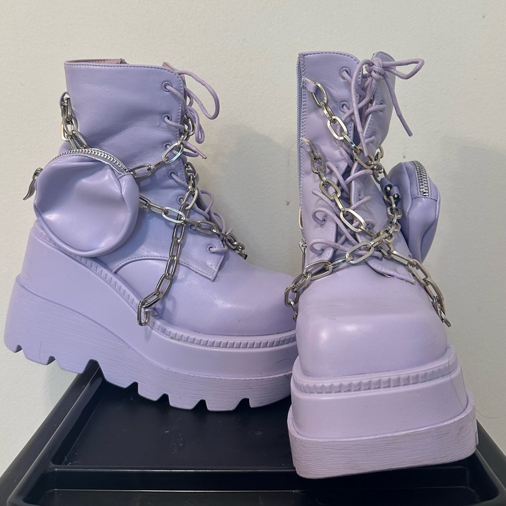 Cape Robbin Platform Boots with Chains - Purple